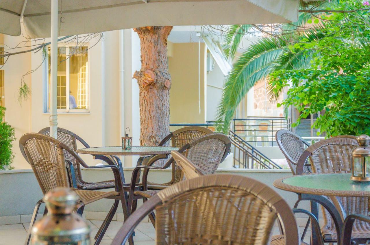 Egeo Hotel Лименас Екстериор снимка